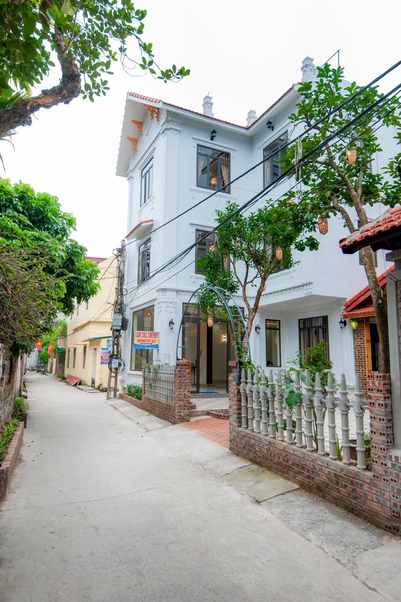Tam Coc Cherry Homestay & Hostel Нин Бин Екстериор снимка